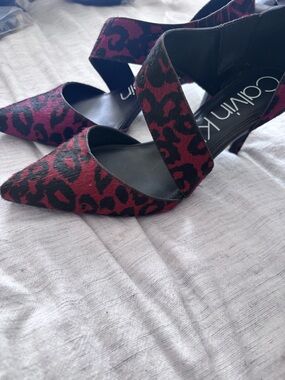 Calvin Klein Burgundy and Black Leopard-Print Pointed Strap Heels